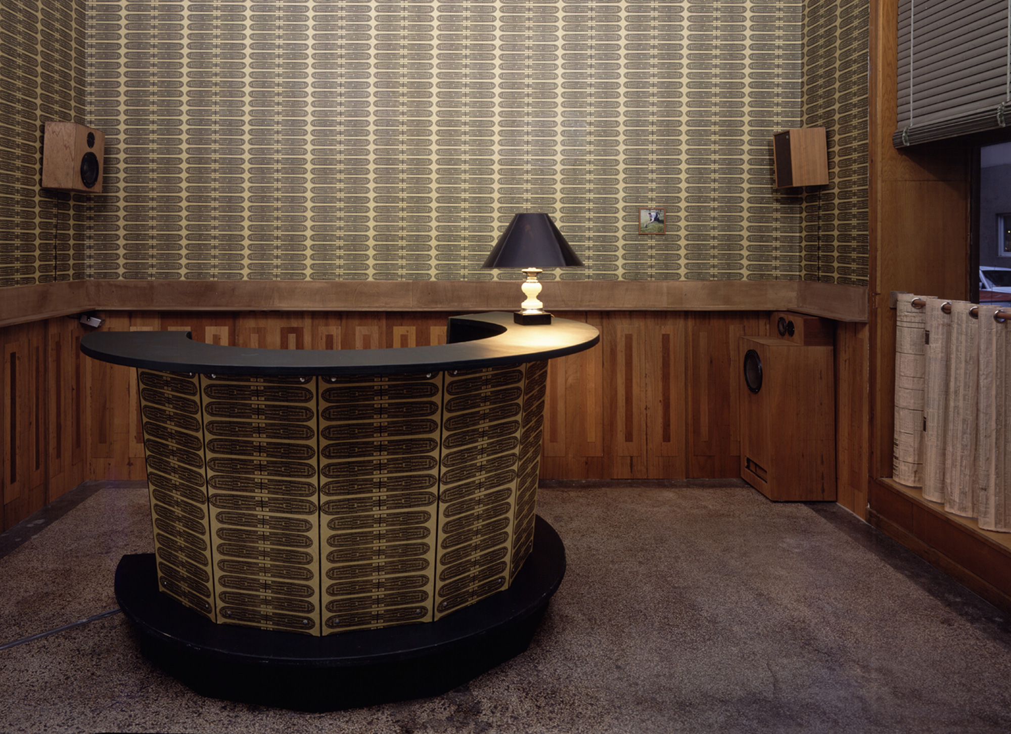 Bar-Institut-1998-Galerie-Institut-Duesseldorf