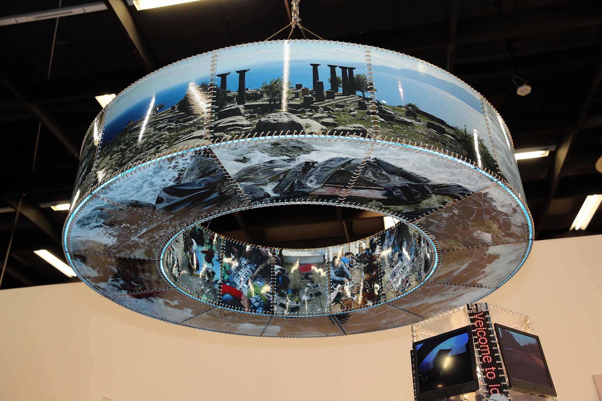 bar-60-99-16-art-cologne-2016-lampe-detail