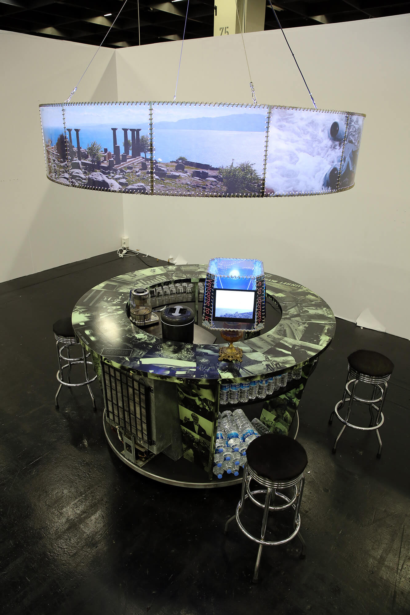 bar-60-99-16-art-cologne-2016-oben