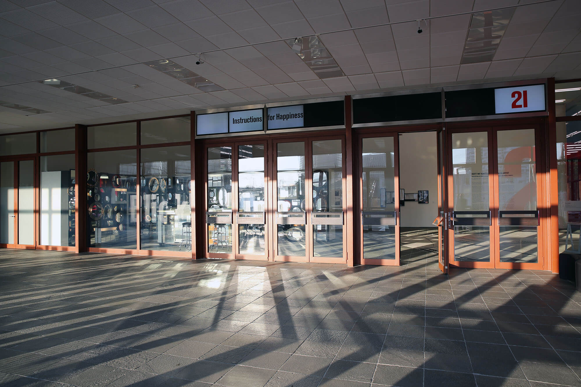 luhmann-eck-wien-2018-aussen