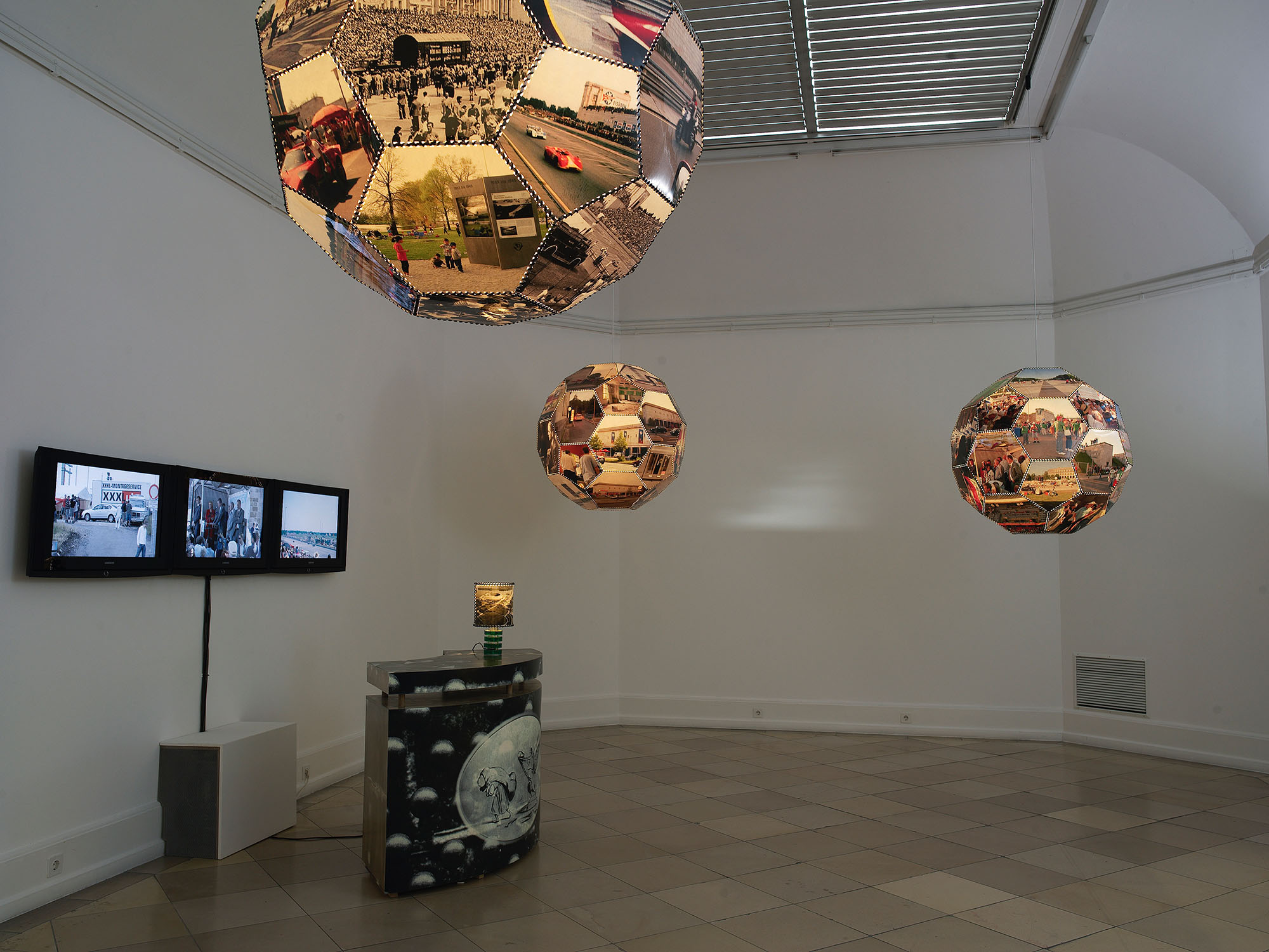 triumph-der-freizeit-gelaende-2008-links